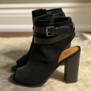 Black Open Toe Boots. Size 8.5